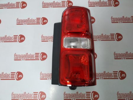 Piloto trasero derecho Citroen Jumpy Año 2016 a 2023 Peugeot Expert Traveller Toyota Proace 2016 - 2023 (Producto Reciclado)