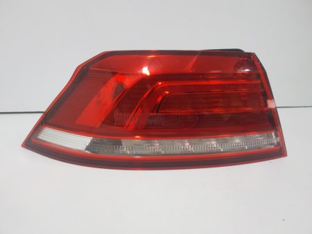 Piloto trasero izquierdo Volkswagen Passat 4 Puertas Año 2010 a 2014 LED - Imagen 3