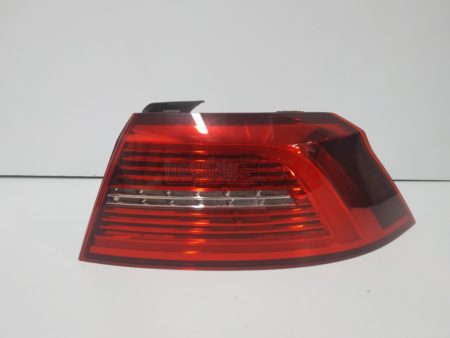 Piloto trasero derecho Volkswagen Passat 4 Puertas Años 2015 a 2020 LED B8
