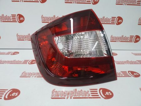 Piloto trasero izquierdo Skoda Rapid Año 2012 a 2018 TINTADO (Producto Nuevo)