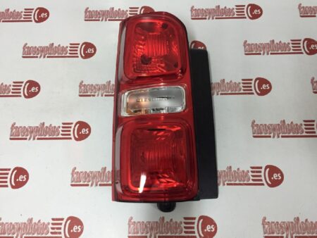 Piloto trasero izquierdo Citroen Jumpy 2016 - 2023 Peugeot Expert Traveller Toyota Proace (Producto Reciclado)