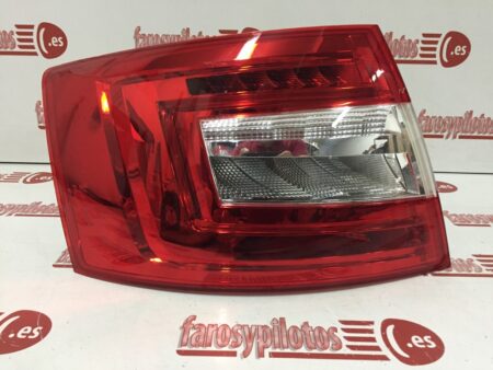 Piloto trasero izquierdo Skoda Octavia Años 2017 a 2020 Sedan 4 puertas LED