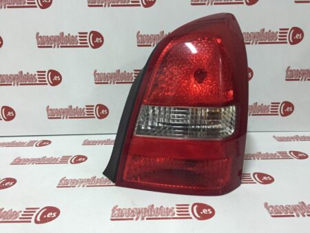 Piloto trasero derecho Nissan Primera P12 Años 2002 a 2007 4 Puertas Sedan - Imagen 3