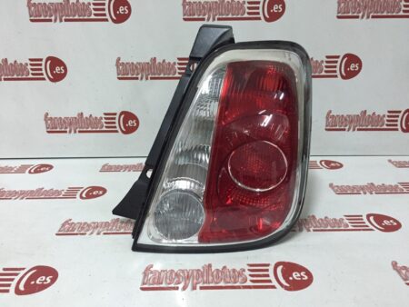 Piloto trasero derecho Fiat 500 C Año 2007 a 2014 Cerco Negro
