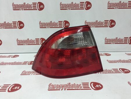 Piloto trasero izquierdo Saab 9-5 Sedan Años 2002 a 2005 Saab 95 - Imagen 2