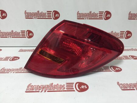 Piloto trasero derecho Opel Meriva Año 2010 a 2013