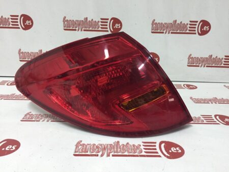 Piloto trasero izquierdo Opel Meriva Año 2010 a 2013 - Imagen 2