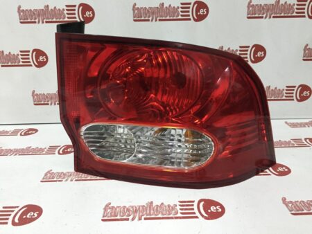 Piloto trasero derecho SsangYong Actyon Año 2005 a 2011
