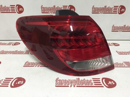 Piloto trasero izquierdo Mercedes Clase B W246 Años 2015 a 2019 LED Restyling