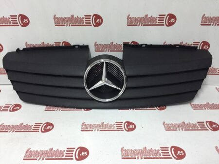 Parrilla delantera Mercedes Vaneo Año 2002 a 2005  PRODUCTO DETERIORADO - Imagen 6