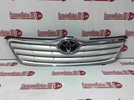 Parrilla delantera Toyota Corolla Sedan Wagon Año 2002 a 2006