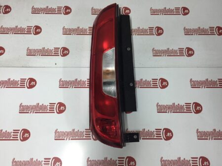 Piloto trasero izquierdo Fiat Doblo Año 2015 a 2020 Porton trasero 1 PUERTA - Imagen 4
