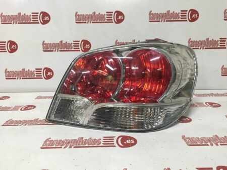 Piloto trasero derecho Mitsubishi Outlander Año 2005 a 2007 Restyling - Imagen 2