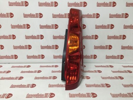 Piloto trasero derecho Nissan X Trail T31 Año 2007 a 2010 XTrail