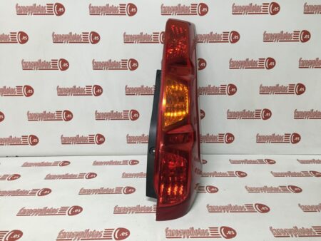 Piloto trasero derecho Nissan X Trail T31 Año 2007 a 2010 XTrail - Imagen 2