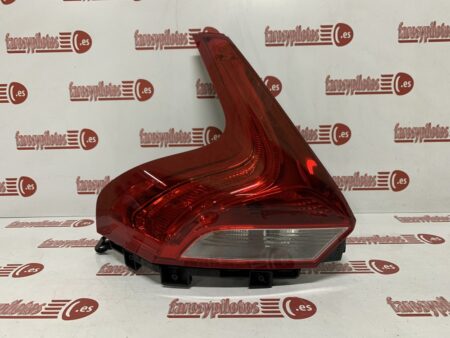 Piloto trasero izquierdo Volvo V40 Años 2012 a 2019 - Imagen 2