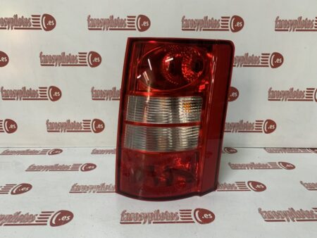Piloto trasero derecho Chrysler Voyager Año 2007 a 2010 Grand Voyager