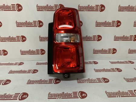 Piloto trasero derecho Citroen Jumpy Año 2016 a 2023 Peugeot Expert Traveller Toyota Proace Opel Vivaro Zafira (Con portalamparas)