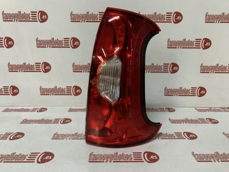 Piloto trasero derecho Fiat Panda Año 2012 a 2020 - Imagen 2
