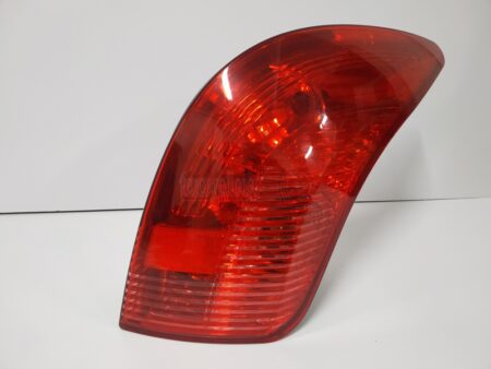 Piloto trasero derecho Peugeot 308 SW Familiar Año 2007 a 2013 LLG061