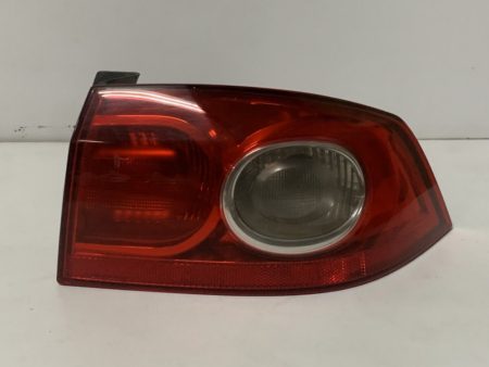 Piloto trasero derecho Renault Laguna II Año 2005 a 2007 Restyling 8200262668