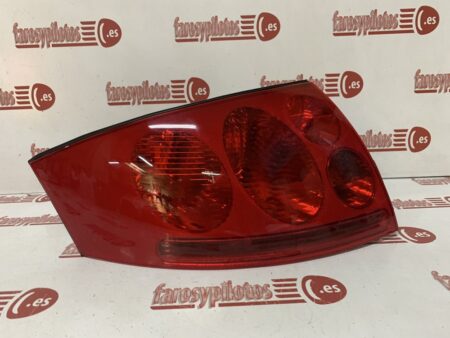 Piloto trasero izquierdo Audi TT COUPE 8N3 Años 1998 a 2006 REF: 8N0945095