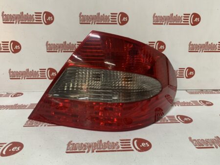 Piloto trasero derecho Mercedes CLK Años 2006 a 2010 Tintado W209 Restyling (Articulo Reciclado)