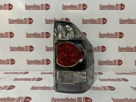Piloto trasero derecho Mitsubishi Montero 3 Puertas Año 2007 a 2021 Pajero