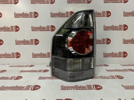 Piloto trasero izquierdo Mitsubishi Montero 3 Puertas Año 2007 a 2009 Pajero