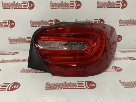 Piloto trasero derecho Mercedes Clase A W176 año 2012 a 2015 LED NUEVO MODELO CONECTOR A1769063200