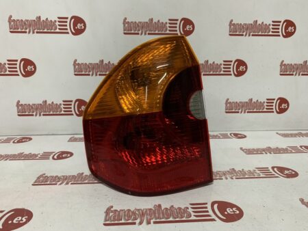 Piloto trasero izquierdo BMW X3 E83 años 2003 a 2006 (Producto Reciclado)