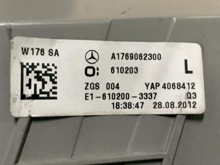Piloto trasero izquierdo Mercedes Clase A W176 año 2012 a 2015 LED A1769062300 CONECTOR ANTIGUO (Articulo Reciclado) - Imagen 4