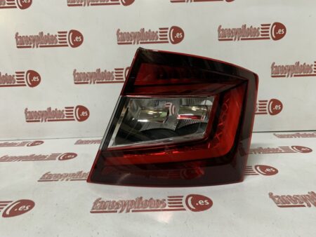 Piloto trasero derecho Skoda Fabia III HATCHBACK Años 2018 a 2021 Restyling LED - Imagen 2