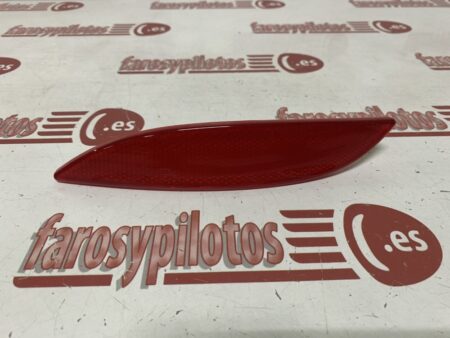 Reflector trasero izquierdo de paragolpes Renault Megane III Año 2008 a 2014 - Imagen 3