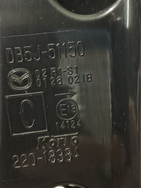 Piloto trasero derecho Mazda 2 Año 2014 a 2021 - Imagen 3