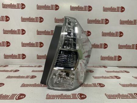 Piloto Trasero Derecho Toyota Prius Plus Año 2012 a 2015