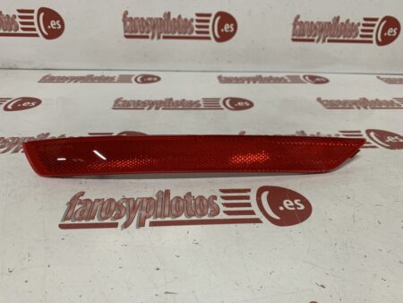 Reflector trasero izquierdo de paragolpes Seat Leon II Año 2009 a 2012 Restyling 1P0945105D - Imagen 4
