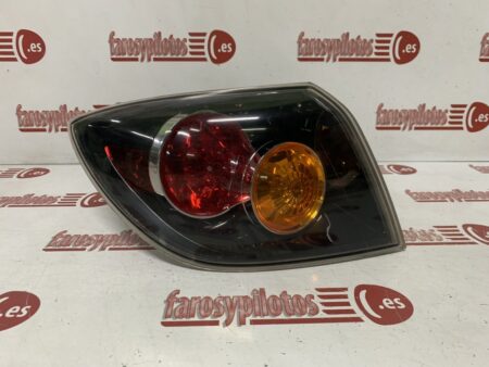 Piloto trasero izquierdo Mazda 3 Hatchback 5 Puertas Años 2003 a 2008 Ambar Rojo (Articulo Reciclado)