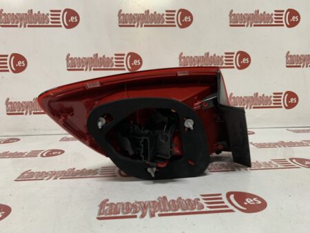 Piloto trasero Derecho Seat Ibiza ST Familiar Año 2012 a 2017 LLH541 - Imagen 3