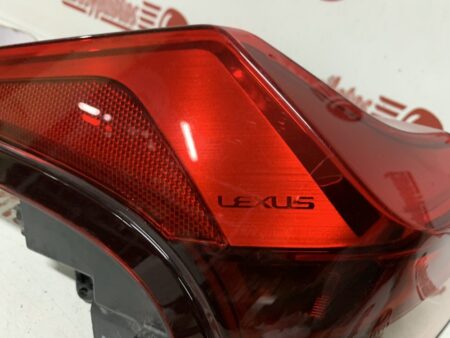 Piloto trasero izquierdo Lexus UX 250H UX 300e Año 2018 a 2021 8156176321 - Imagen 2