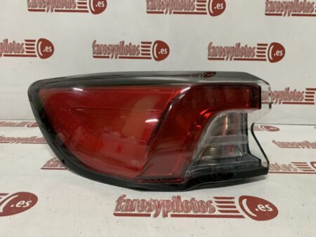 Piloto trasero izquierdo Ford Kuga Año 2020 a 2023 LV4B-13405-BB (Articulo Reciclado)