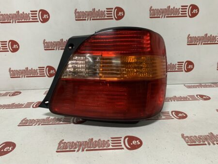 Piloto trasero derecho Lexus GS Año 1998 a 2000 - Imagen 3