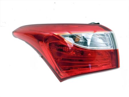 Piloto Trasero Izquierdo HYUNDAI I30 CW año 2012 a 2015 CrossWagon Familiar - Imagen 2