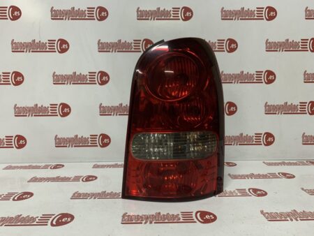 Piloto trasero derecho SsangYong Rexton Año 2006 a 2012 Restyling - Imagen 2