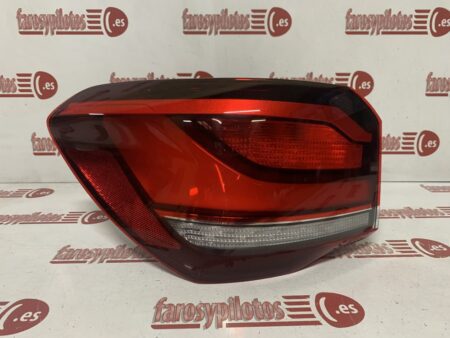 Piloto trasero izquierdo BMW X1 F48 años 2019 a 2022 Restyling LED (Recambio Reciclado)