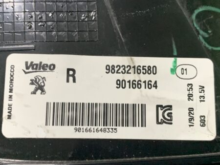 Piloto trasero derecho Peugeot 208 II Año 2019 a 2023 REF: 9823216580 - Imagen 3