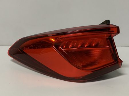 Piloto trasero izquierdo Seat Leon IV Año 2020 a 2024 Ref: 5FA945095 - Imagen 2