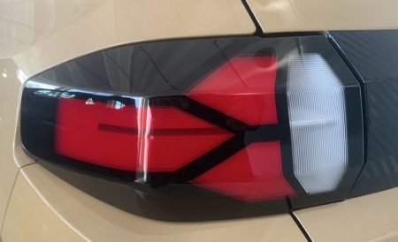 Piloto Trasero Izquierdo Dacia Spring Año 2024 a 2025 - Imagen 4