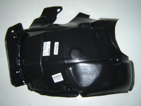 Plástico De Paso De Rueda Izquierdo Renault Megane (Frontal) (1996->)