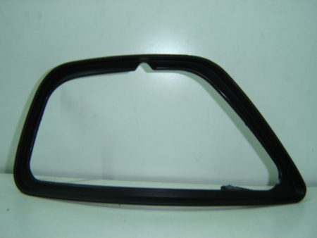 Rejilla Izquierda Paragolpes Frontal Ford Focus (C/Agujeros) (2002->)